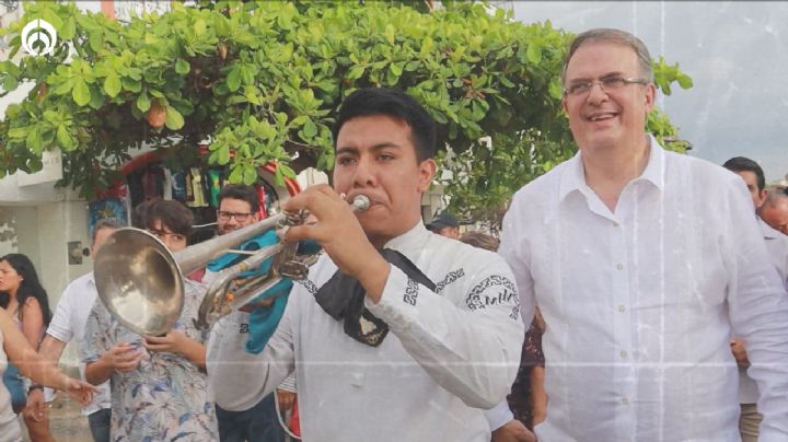 Marcelo Ebrard inauguró el Festival de mariachi de Puerto Vallarta