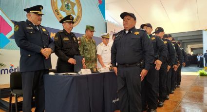 Policía municipal de Mérida celebra 20 años; entregan reconocimientos, medallas y más distintivos