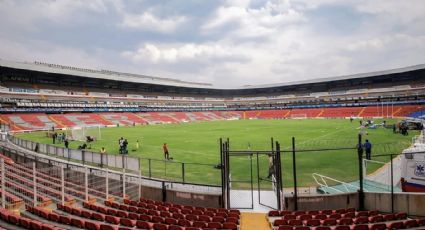 Multan a gallos de Querétaro por su 'desastrosa' cancha; gobierno no ayudará a pagar multa