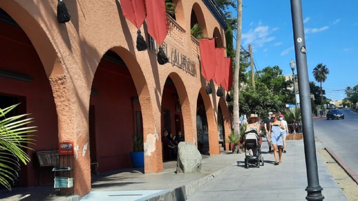 Pueblo mágico pero sin luz: Todos Santos reporta  hasta 6 apagones diarios en la zona