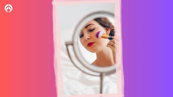 El truco viral para aplicarte mejor la base de maquillaje y que te dure todo el día