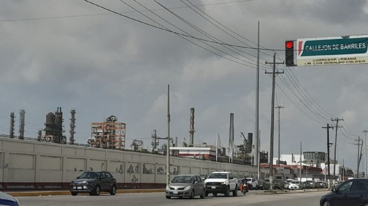 Emanaciones de Refinería de Pemex afectan a mil familias en Ciudad Madero