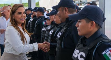 Mara Lezama entrega vehículos y equipamiento a Benito Juárez para el fortalecimiento de la seguridad