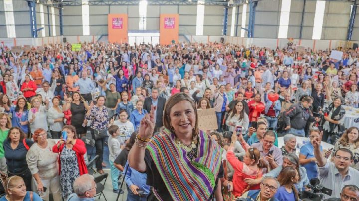 "Libros no debieron hacerse con allegados de AMLO; deben revisarse con expertos": Xóchitl Gálvez