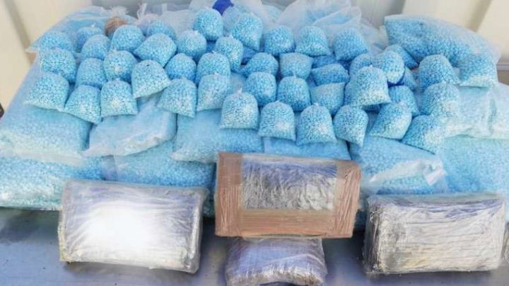 Detienen a dos sujetos en posesión de medio millón de pastillas de fentanilo en Nogales