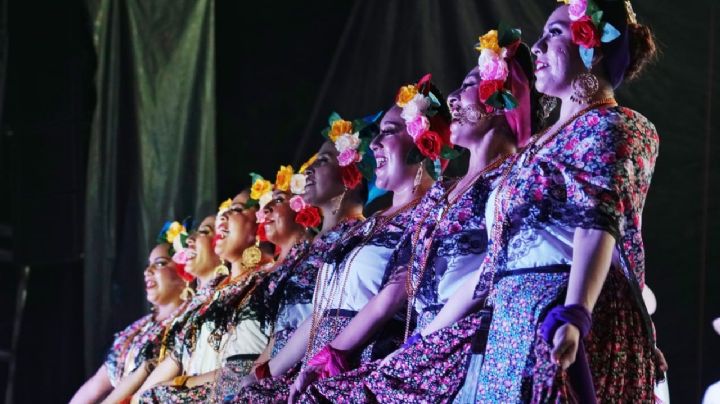 (FOTOS) Festival del Folklore en Cordoba cierra con éxito y con la participación de mil 200 artistas