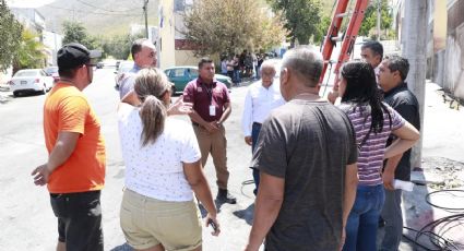 Se reúnen con afectados por accidente con pipa de gas en Escobedo NL