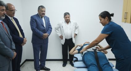 Inauguran ampliaciones de la Preparatoria Técnica Médica de la UANL