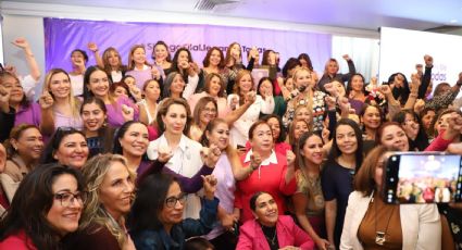 Movimiento Feminista 'Por ella, por todas' respalda a Claudia Sheinbaum