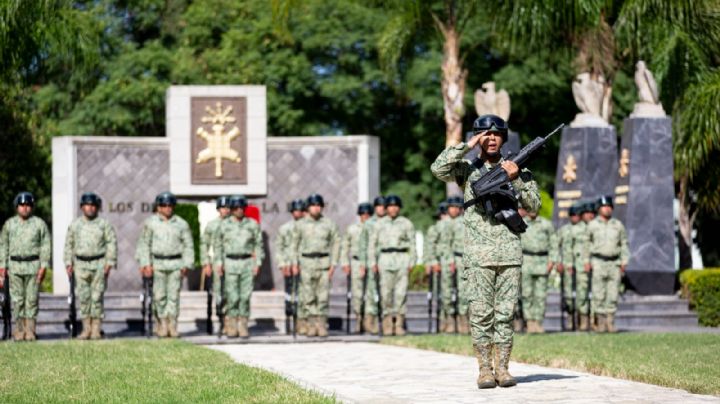 Aniversario de los Niños Héroes: Kuri realiza guardia de honor en conmemoración a gesta heroica