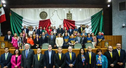 Reconocen a UANL en el Congreso del Estado