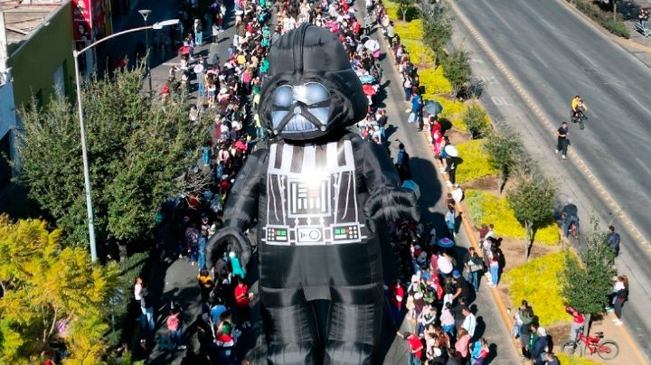 (FOTOS) Con Darth Vader liderando, así se vivió el desfile de aniversario de la Feria de León