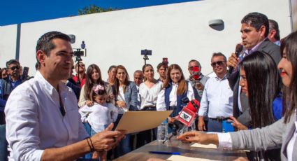 Rigo Mares se registra como precandidato a la alcaldía de la Paz por el PAN