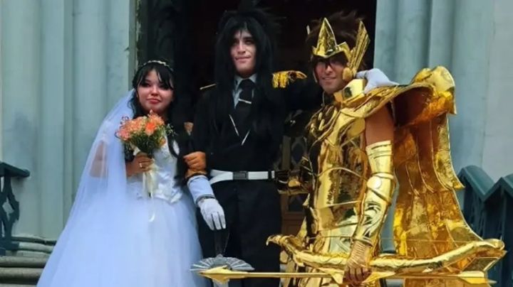 Saint Seiya no pudo contra la iglesia: arzobispo prohíbe bodas 'Otaku' en León