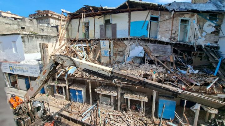 Se derrumba hotel en Tampico: fuertes lluvias hacen colapsar edificio y cierran 10 negocios