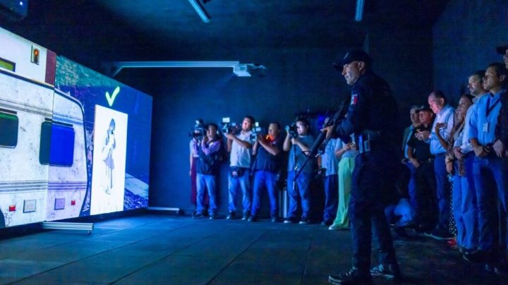 Modernizan capacitación de policías de Escobedo NL con simuladores virtuales de tiro y manejo