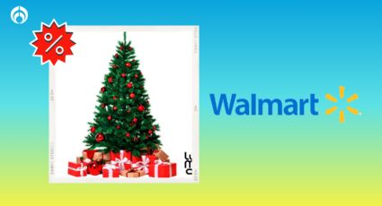 Walmart casi regala este árbol de Navidad que tiene ramas flexibles y patas plegables, cuesta 709 pesitos