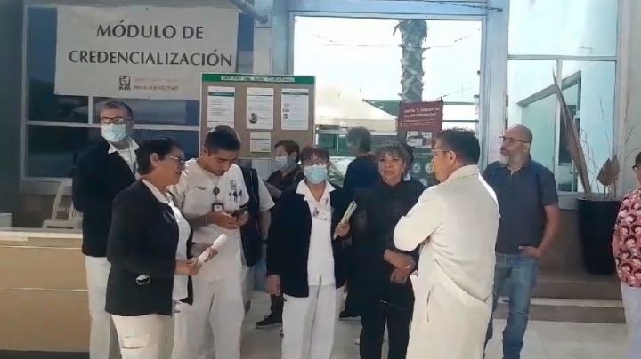 Navidad sin bonos ni seguridad laboral en BCS: trabajadores de la salud denuncian falta de apoyo