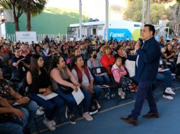 Consienten a cerca de 300 mujeres con la entrega de tarjeta Contigo