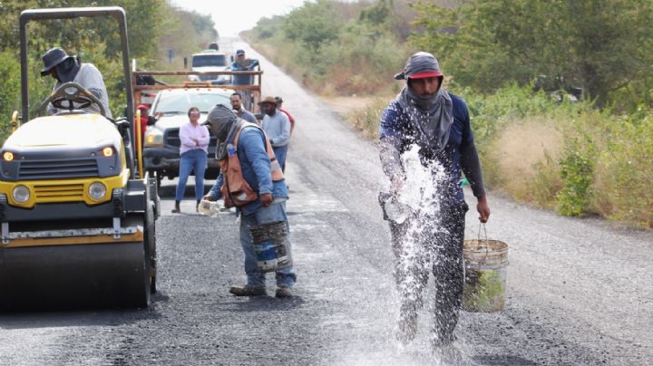 Reencarpetan carretera El Habal-La Noria por Ciclotour Mazatlán 2024