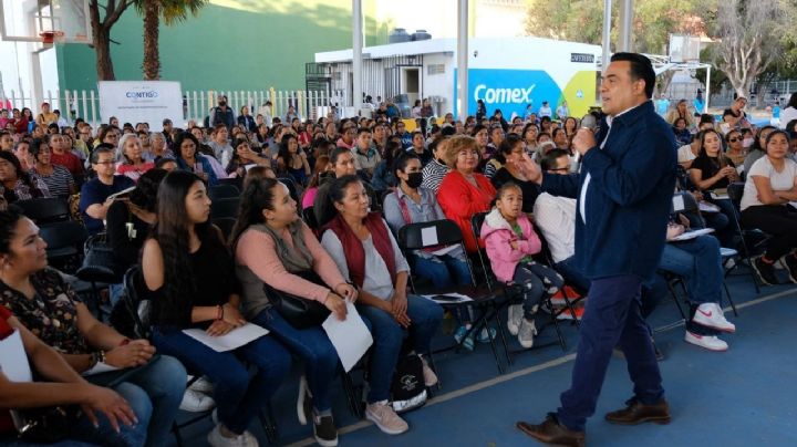 Consienten a cerca de 300 mujeres con la entrega de tarjeta Contigo