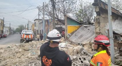 Fachadas de casas antiguas colapsan en el centro de Monterrey