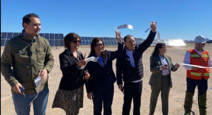 Inauguran parque AKIN con 380 mil paneles solares en Puerto Libertad, Sonora