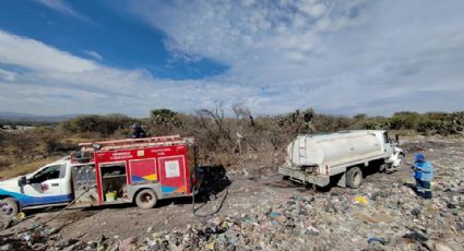 Sofocan incendio en relleno sanitario de Corregidora; lugar fue clausurado