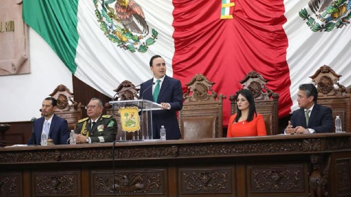 Manolo Jiménez Salinas celebra 111 aniversario del Ejército Mexicano en Coahuila