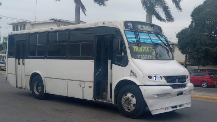 Usuarios reportan gran servicio de mujeres choferes en transporte público de Tampico