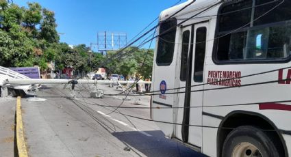 ¡Más de 24 horas sin luz! Vecinos de Boca del Río siguen sin energía eléctrica tras accidente