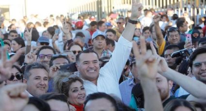 Renán Barrera: 'la bandera de Yucatán nos une porque nos da cobijo'