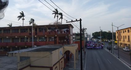 Banditas protagonizan 'pleititos' a las afueras de secundaria en Tampico