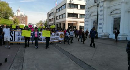 Union de Usuarios contra CFE: recibe Durazo a manifestantes en Palacio de Gobierno