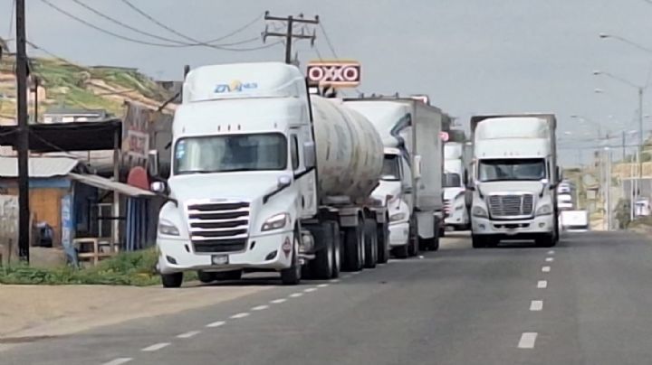 Liberan carretera Tijuana-Tecate; Marina del Pilar continua con mesas de diálogo