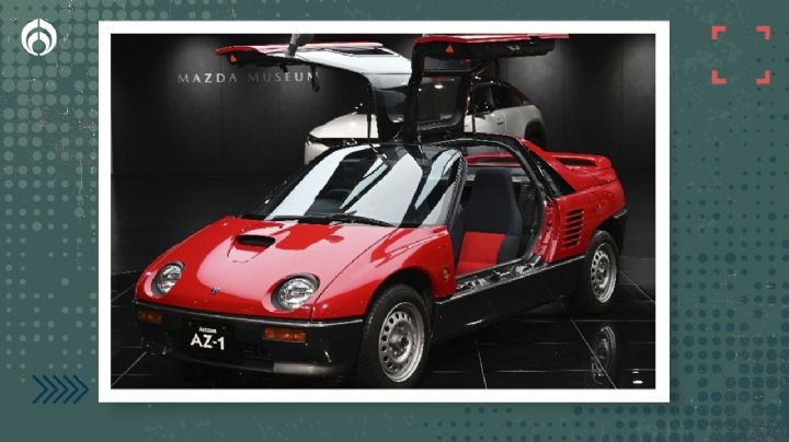 Autozam AZ-1: El mini Mazda de motor central y puertas de alas de gaviota que se volvió un auto de c