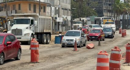 Población busca apoyo de tránsito para evitar tráfico en construcción de rotonda en Madero