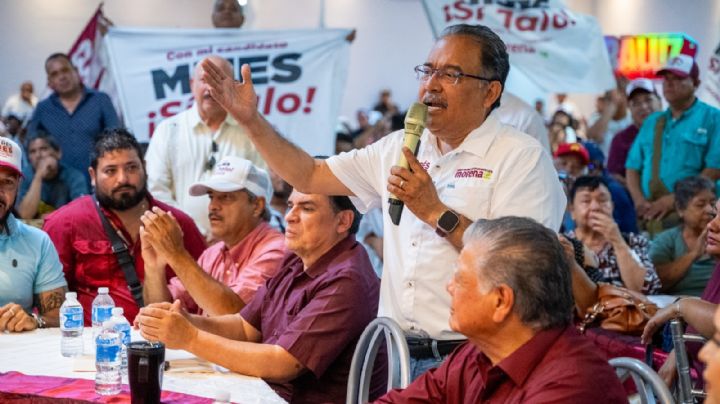 Prometen apoyos a taxistas y comerciantes en Escobedo NL