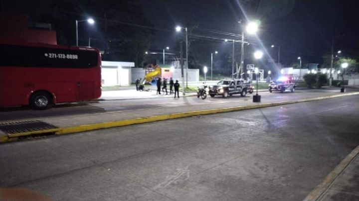 Hombres armados balean a mujer frente a su hijo en Veracruz; madre se encuentra grave