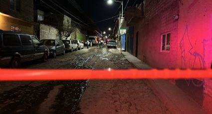 Mujer mata a puñaladas a su exnovio tras riña en 'El Salitre', Querétaro