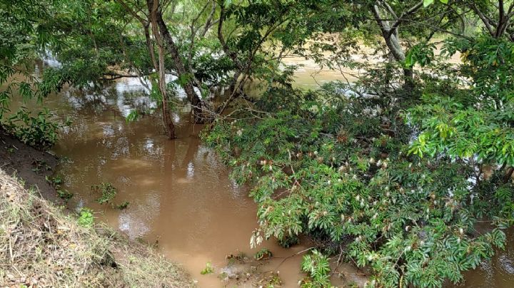 ¡Dejense venir lluvias! Río Cotaxtla en Veracruz desciende más de un metro en Altas Montañas