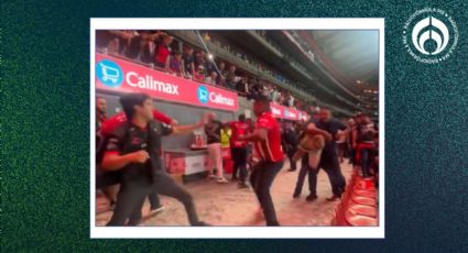 Riña en el Chivas vs. Xolos: así fue la pelea entre aficionados en el Estadio Caliente (VIDEOS)