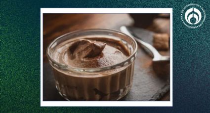 La receta para un cremoso mousse de chocolate con sólo un ingrediente y sin cocinar