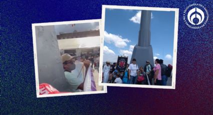 (VIDEO) Familiares de desaparecidos 'toman' el asta bandera del Zócalo; acusan amenazas