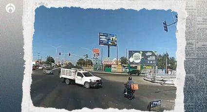 Motociclista se pasa un alto en Baja California... ¡y sale volando! (VIDEO)