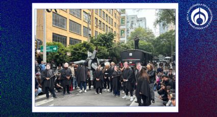 Jóvenes a favor de la Reforma Judicial se manifiestan en inmediaciones del Senado