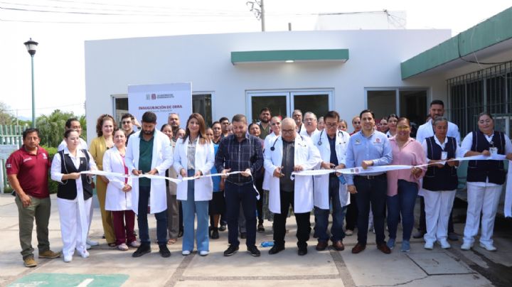 Alcalde de Badiraguato inaugura sala de espera en hospital IMSS-Bienestar