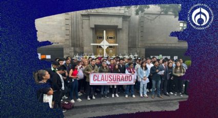 Jóvenes 'clausuran' simbólicamente a la Corte y repudian paro del Poder Judicial