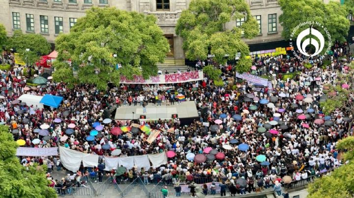 Miles de jóvenes ‘abarrotan’ la Suprema Corte: ‘¡Poder Judicial por voto popular!’, claman