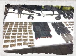 Confiscan arsenal de armas en NL; capturan a 27, entre ellos 7 menores